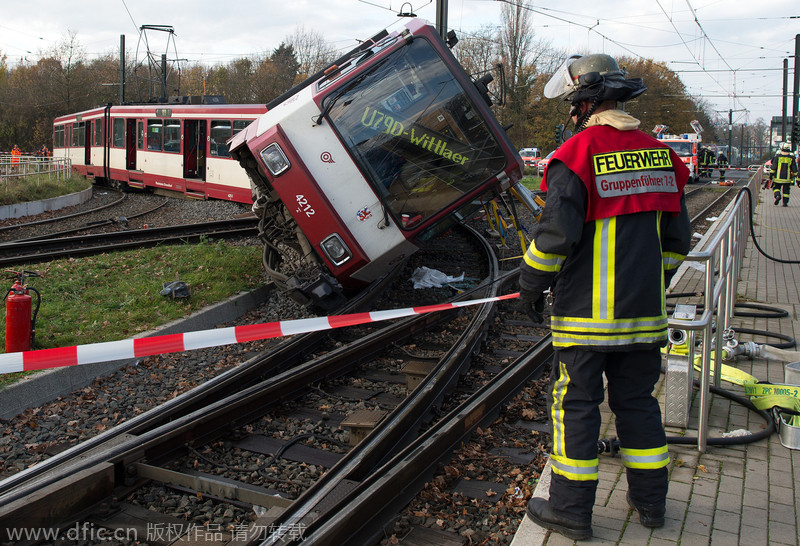 德国高铁事故图片