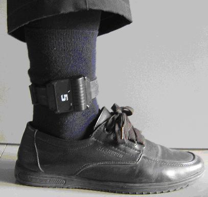 上海启用电子脚镣追踪假释犯实现监管零缝隙