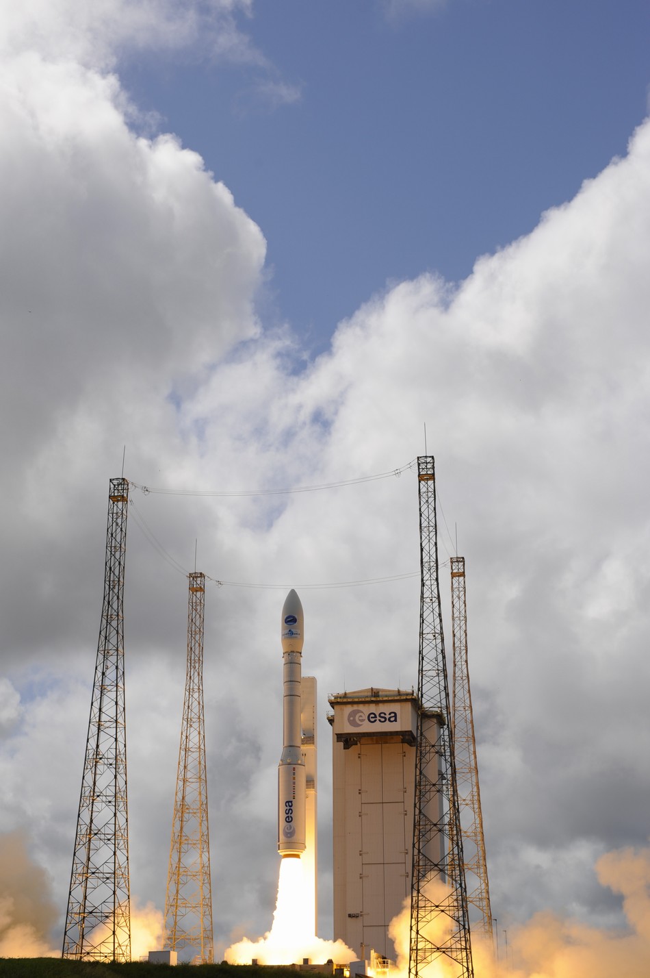 欧洲版太空飞机成功发射并回收