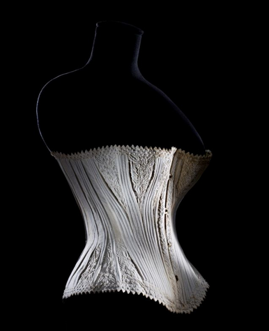 科尔塞特紧身胸衣(约1860-1870)