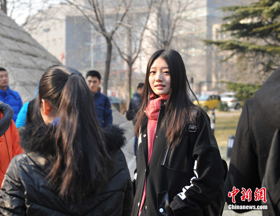 2015北影表演系艺考首日校内颜值爆表