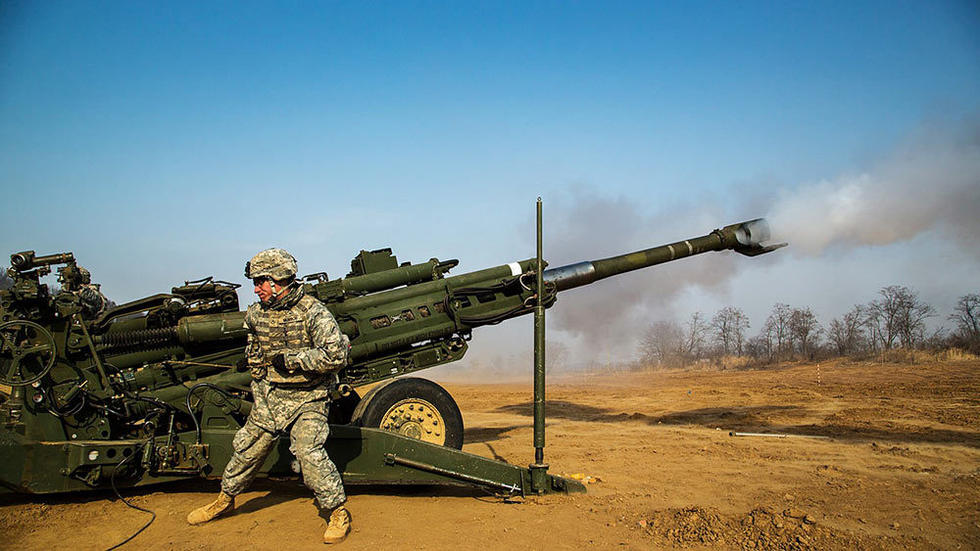 美韩两款著名火炮同场竞技