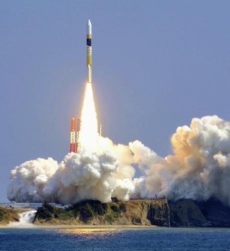 h2a火箭升空瞬间