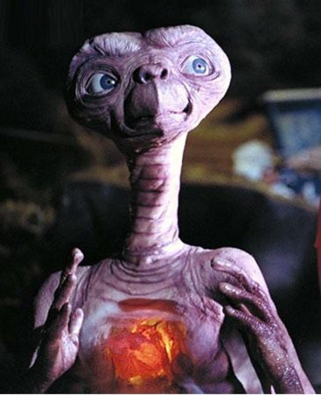 外星人体型有多大宇宙学家称如北极熊一样庞大