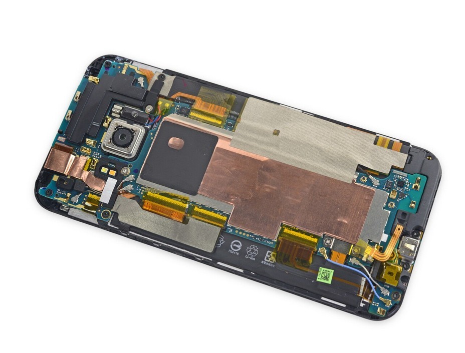 延续前辈经典设计 htc one m9拆机组图