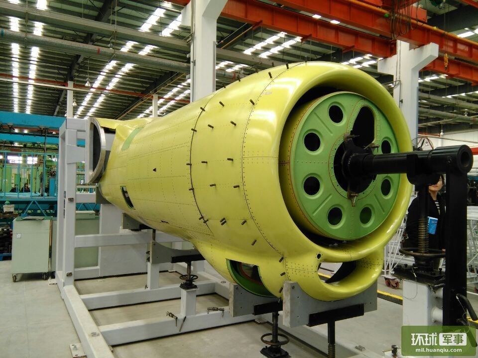 大型两栖飞机ag600的发动机舱