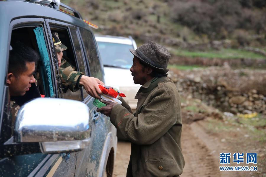 西藏抗震救灾吉隆县萨勒乡灾区见闻