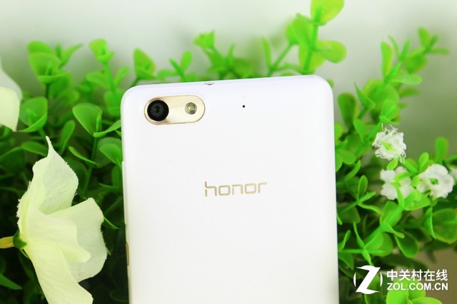 799元麒麟八核处理器荣耀畅玩4c图赏