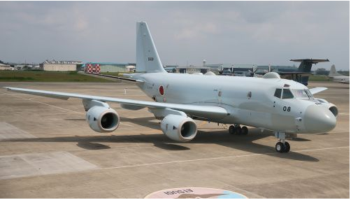 日本首款国产喷气反潜巡逻机p1首次公开亮相