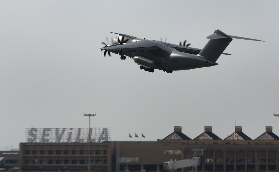 英軍接收第三批a400m運輸機