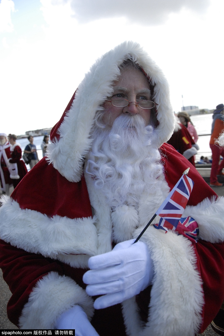 世界圣诞老人大会开幕 白胡老爹 集体狂欢