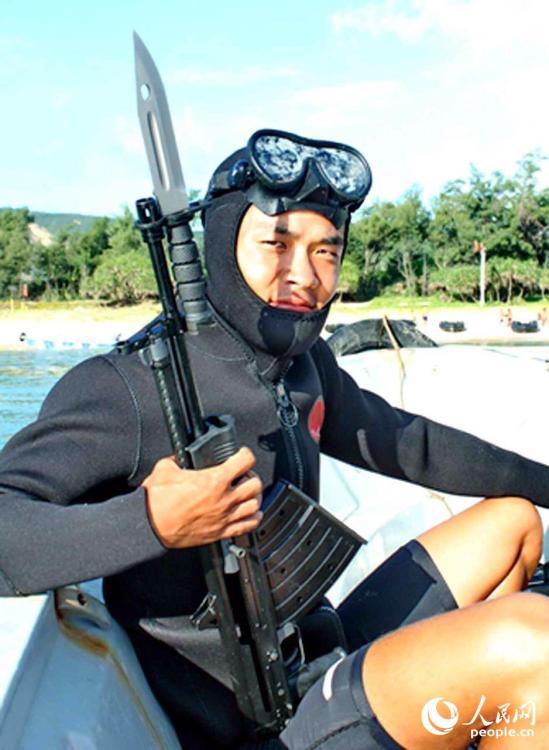 中国海军特种兵魔鬼训练曝光