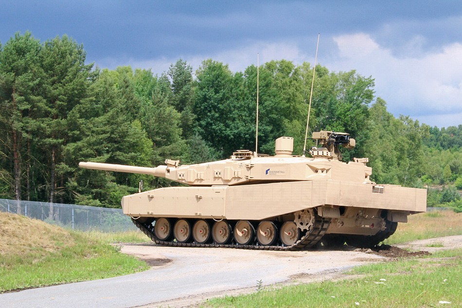 深度改进版豹2a4坦克工艺精湛