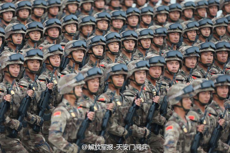 直击抗战阅兵英模部队方队