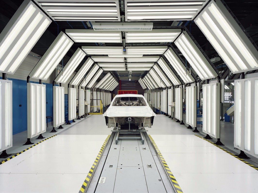 宝马慕尼黑工厂涂装车间