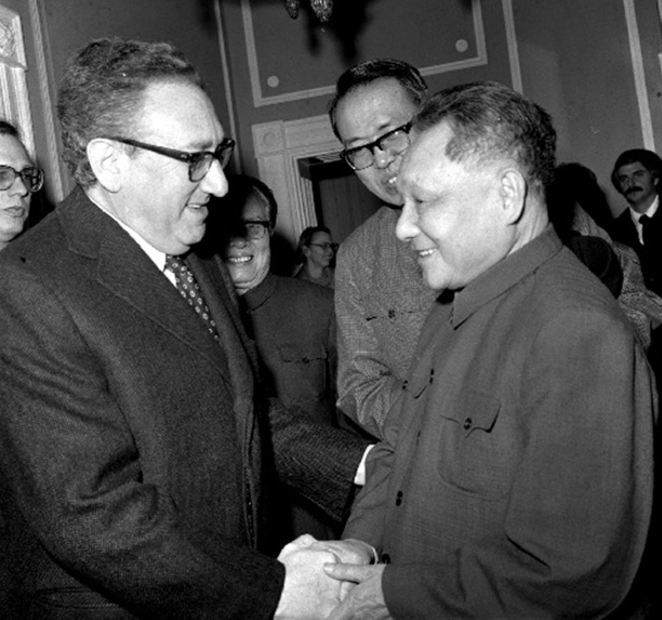 盘点中美建交以来高层往来罕见珍贵画面