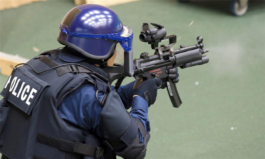 东京警视厅首次公开实弹射击训练 迎接伊势志摩峰会