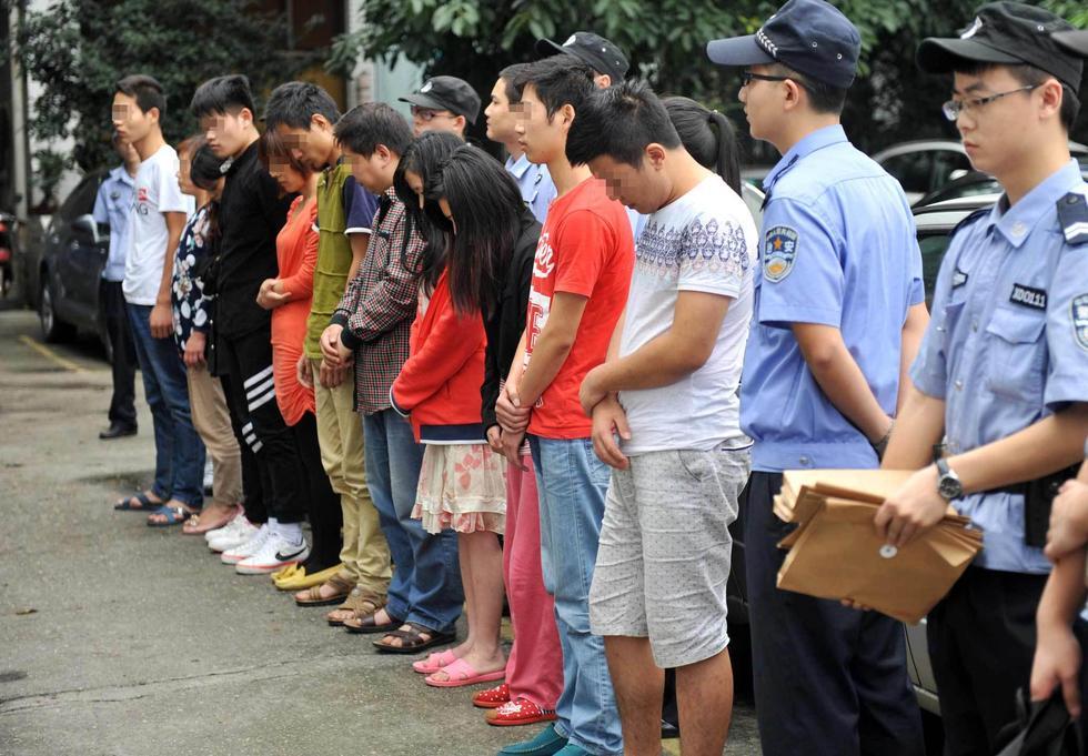 成都警方端掉32个传销窝点抓114人