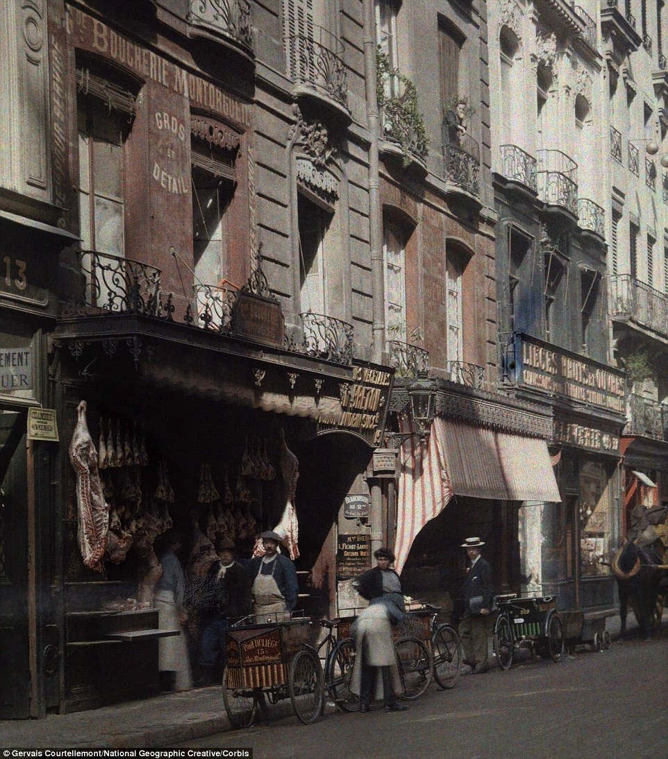 珍贵老照片一战后巴黎街景传递不朽希望