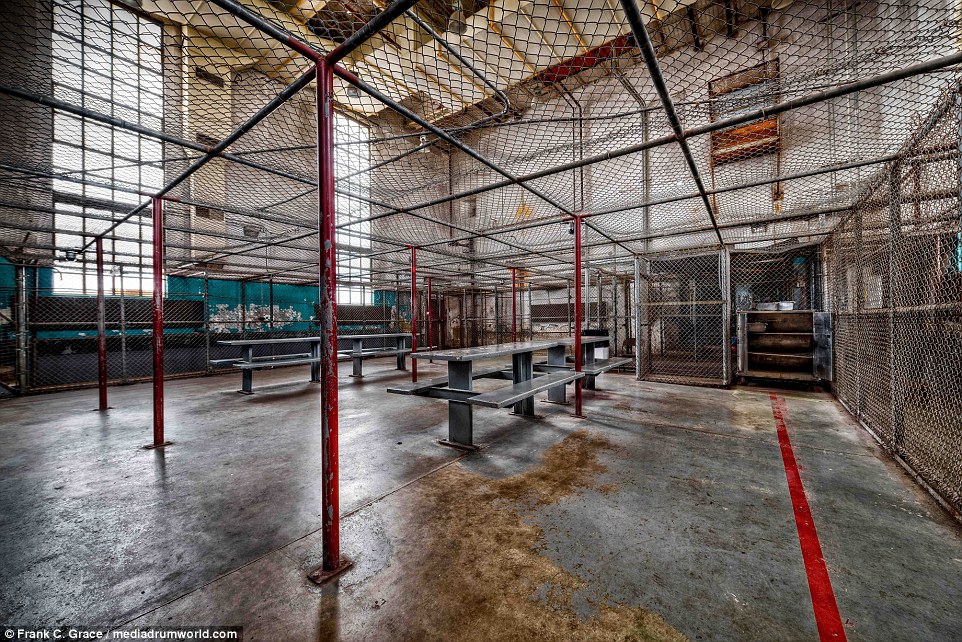 美一废弃监狱重新开放变身令人不安旅游景点