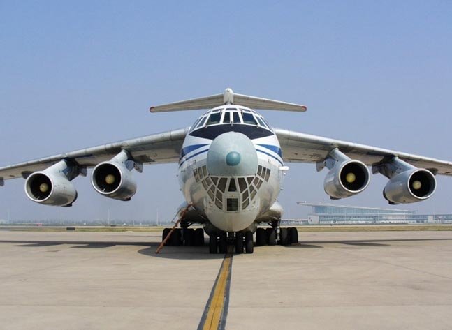 飞机自带表情包机头现笑脸