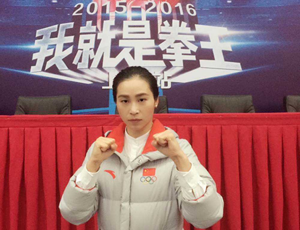 62 盘点体坛吸睛美女裁判:颜值,长腿,美胸