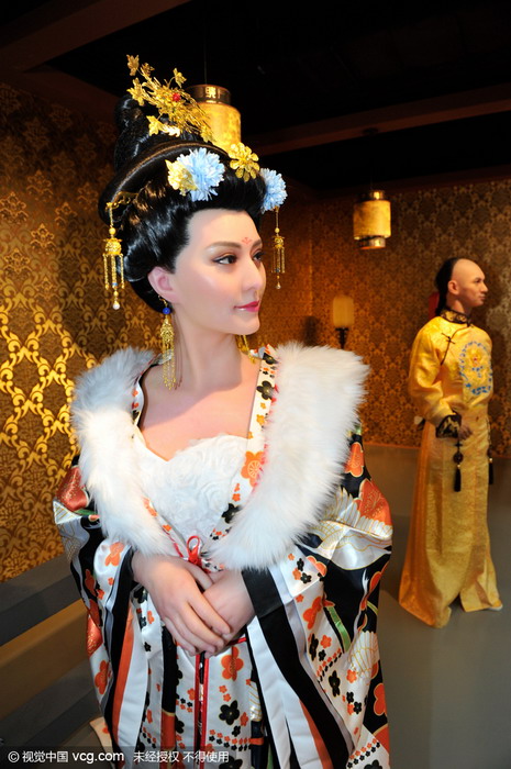 14 成都推出首座明星蜡像馆 普遍脖子都偏长