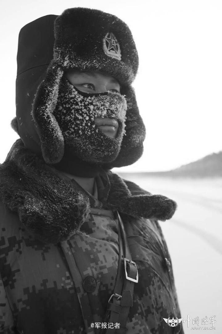 祖国北疆边防连长滑落陡坡牺牲