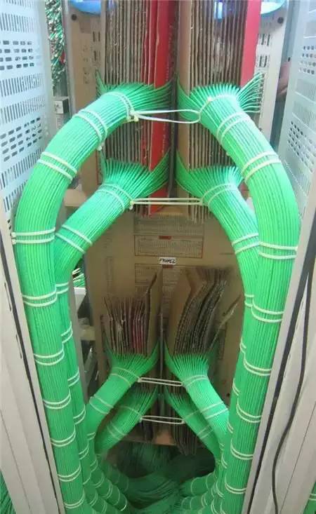 23 德国工程师的完美布线图 简直就是行为艺术