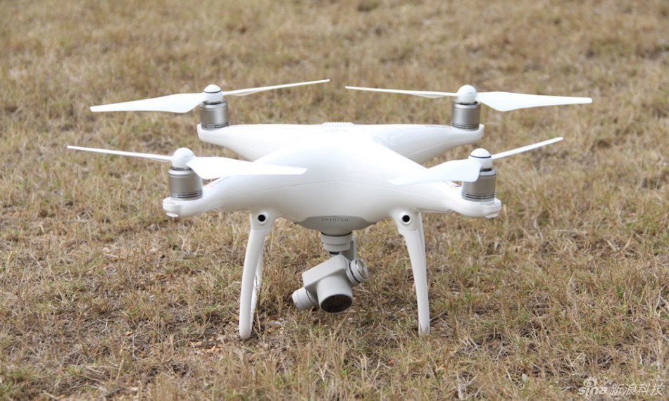 27 无人机智能化 大疆精灵4户外实拍