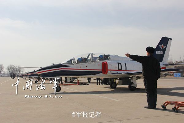 9 海军航空兵学院飞行学员的一天
