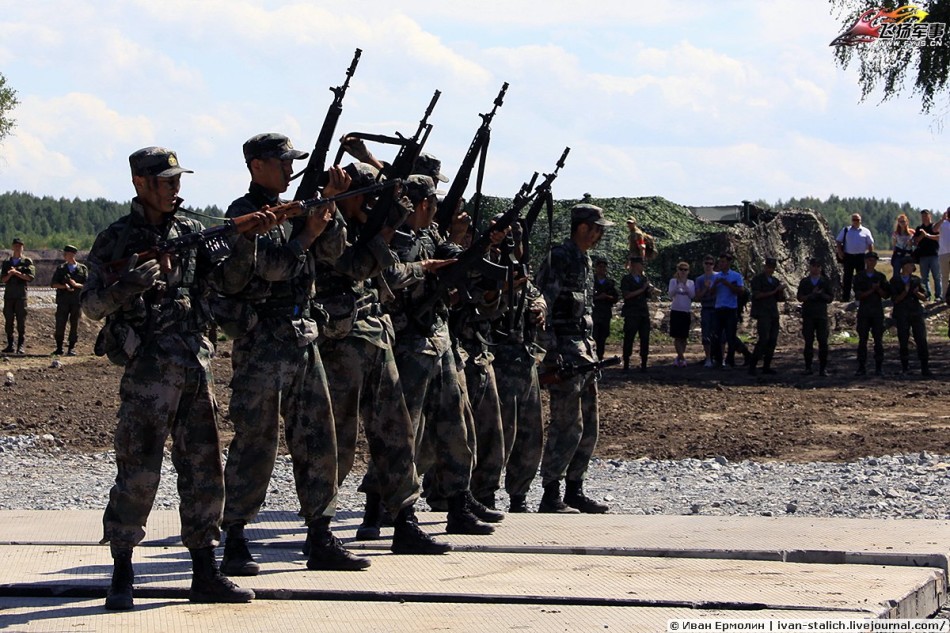 18 解放军特种兵扬威军事竞赛回眸