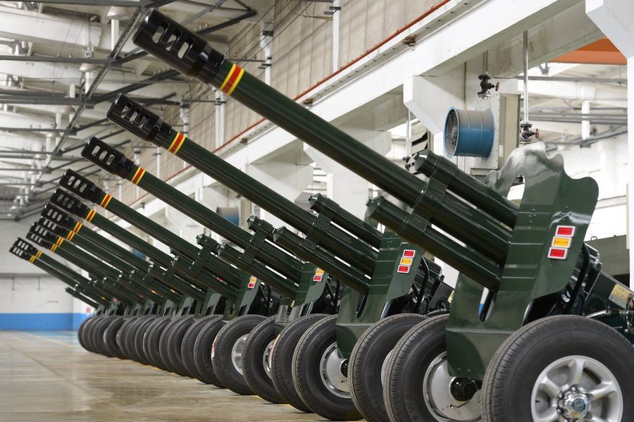 18 中国海军礼炮曝光造型简洁