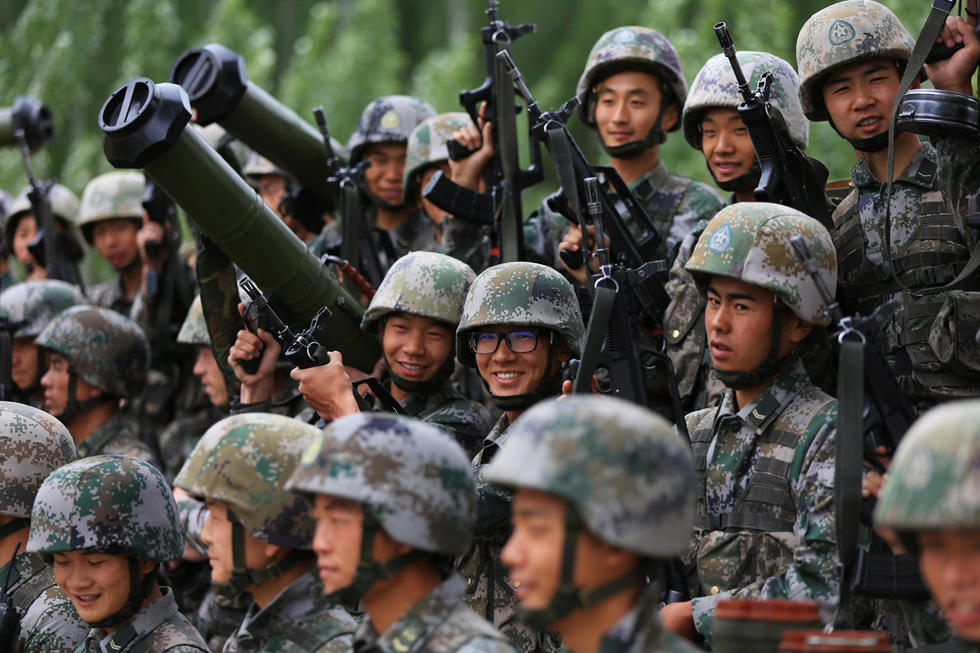 英模部队邱少云连训练已特战化