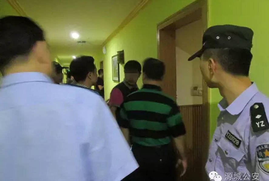 7 广东河源警方突击扫黄 两晚抓22人