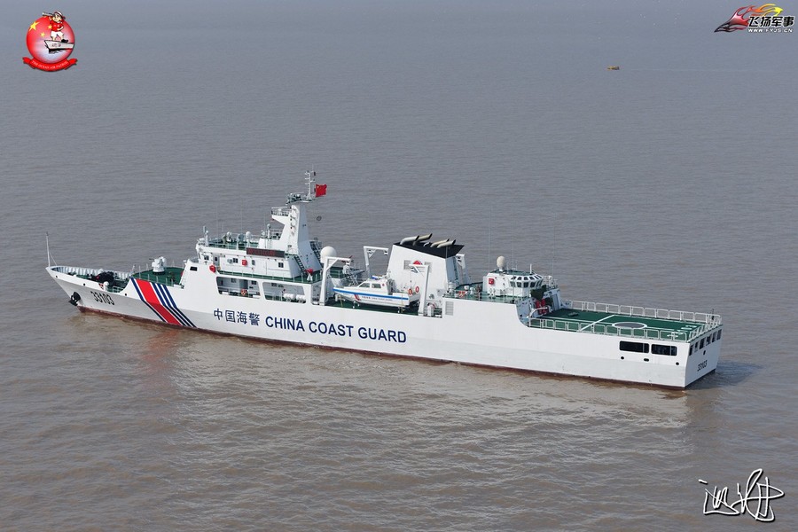 新造海警船外形酷似054a护卫舰