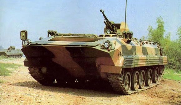 79式70毫米微型反坦克火箭 红旗5号防空导弹.