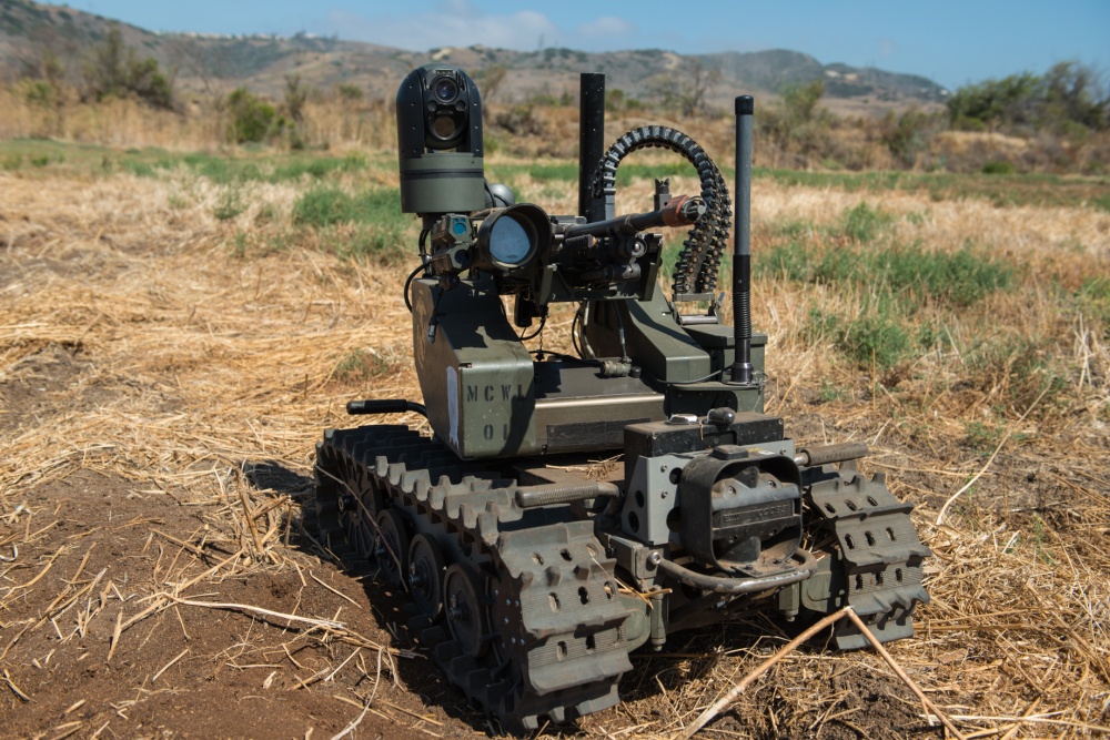 美国最新军用机器人图片