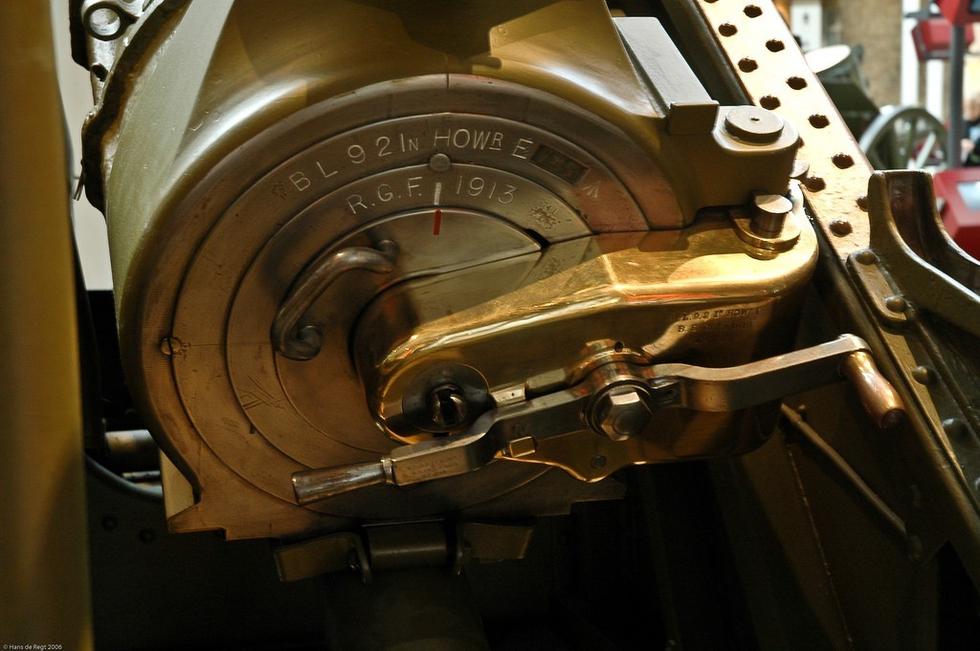 15 英国重型榴弹炮已有百年历史