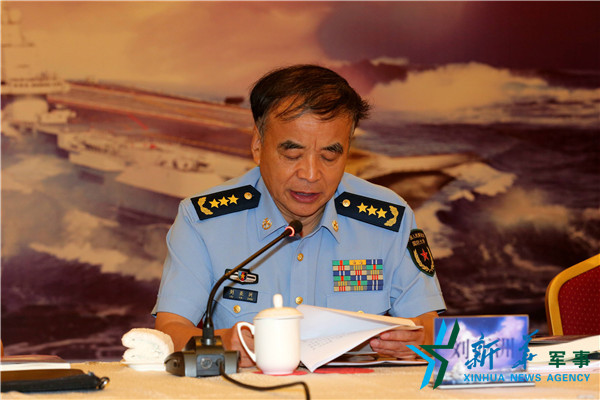 国防大学政委刘亚洲空军上将在仪式上致辞.新华社记者曾涛 摄