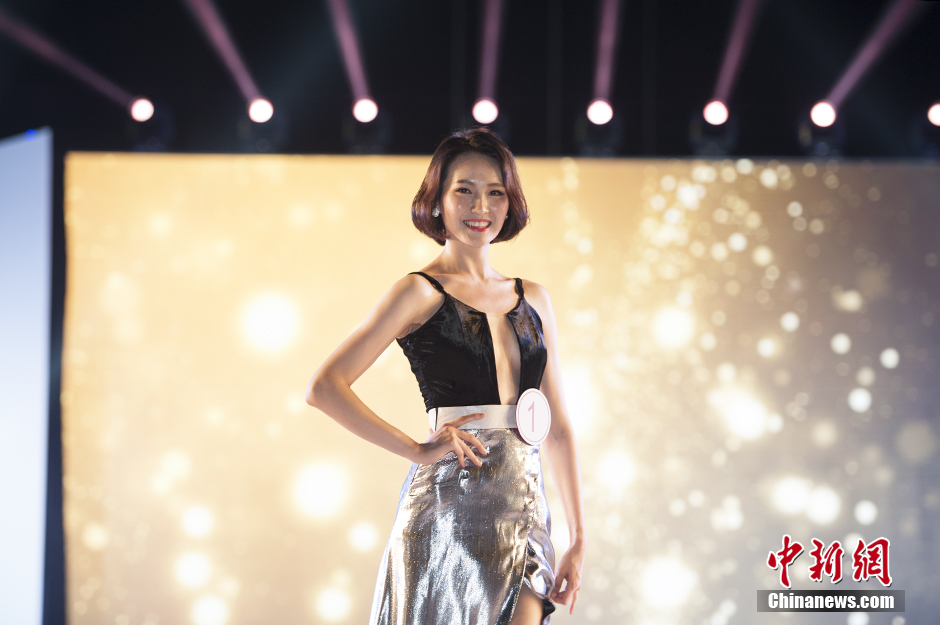 环球小姐北京赛区三甲出炉泳装秀曼妙身姿