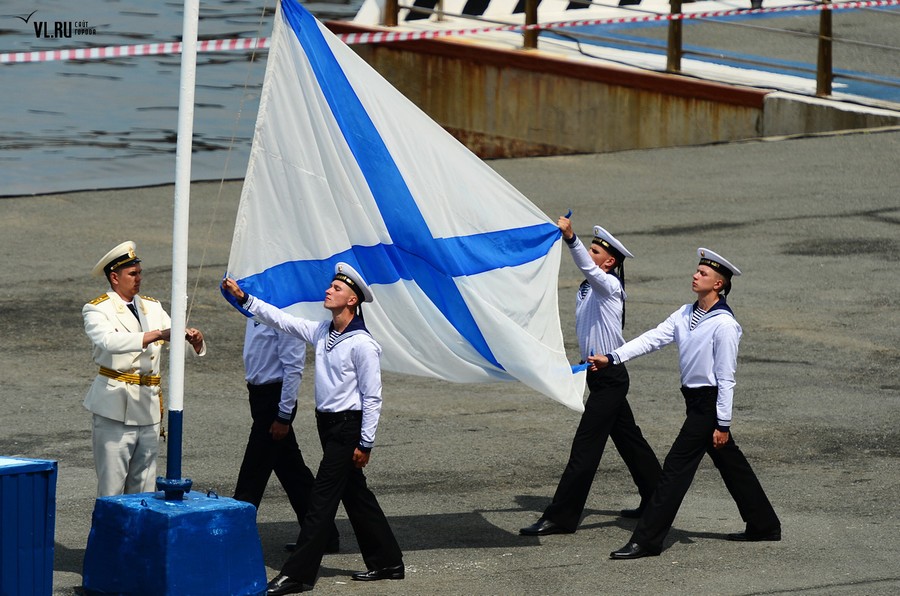 海军节上出现这玩意是来卖萌吗