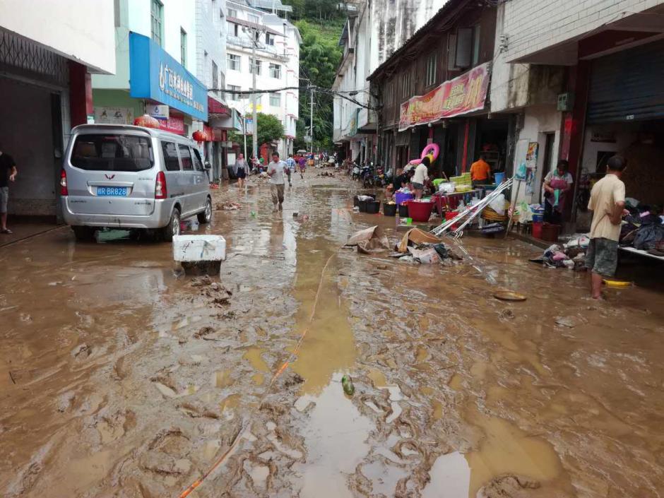 9 廣西龍勝遭遇特大暴雨 河水暴漲致部分山體滑坡