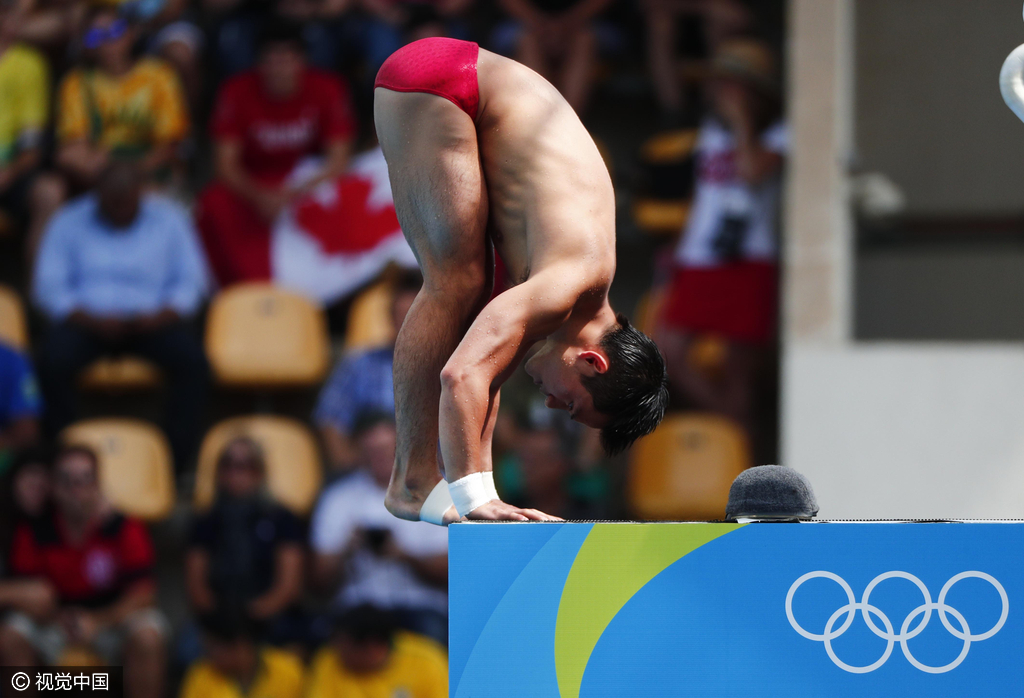 男子10米台陈艾森邱波晋级决赛戴利出局