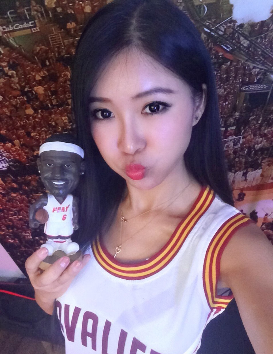 37 影视巨头向周玲安求婚 两人结缘只因100元