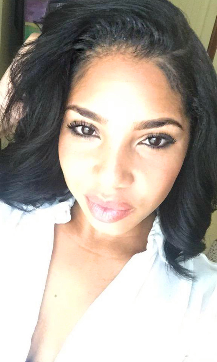 35 博尔特海岛度假 晒女友与鲨鱼游泳照