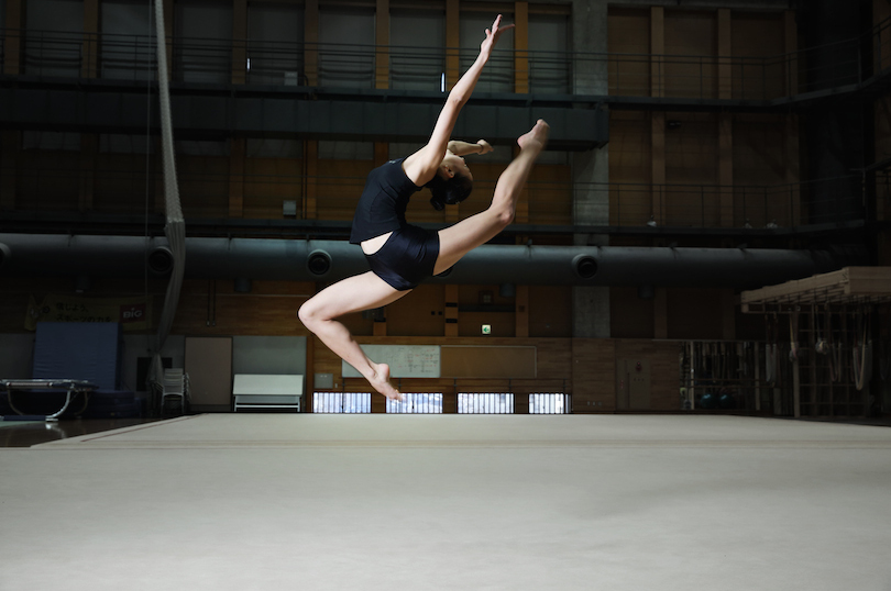 日本大学生艺术体操女将走红网友赞 美貌实力兼备