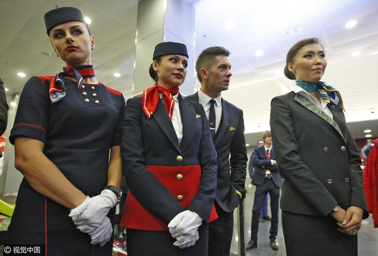 乌克兰举行空姐时尚比赛美女如云超养眼