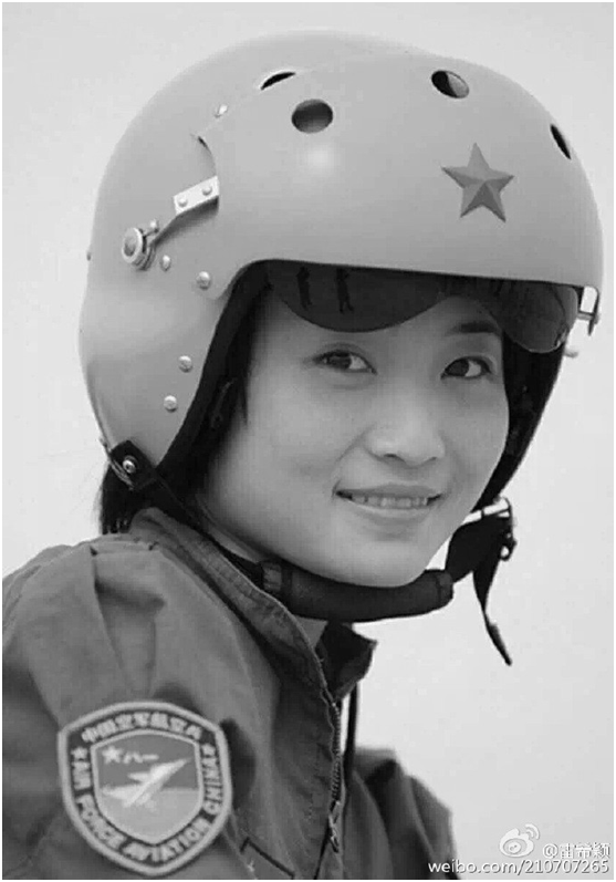 16 致敬!中国首批歼-10女飞行员余旭因飞行事故壮烈牺牲