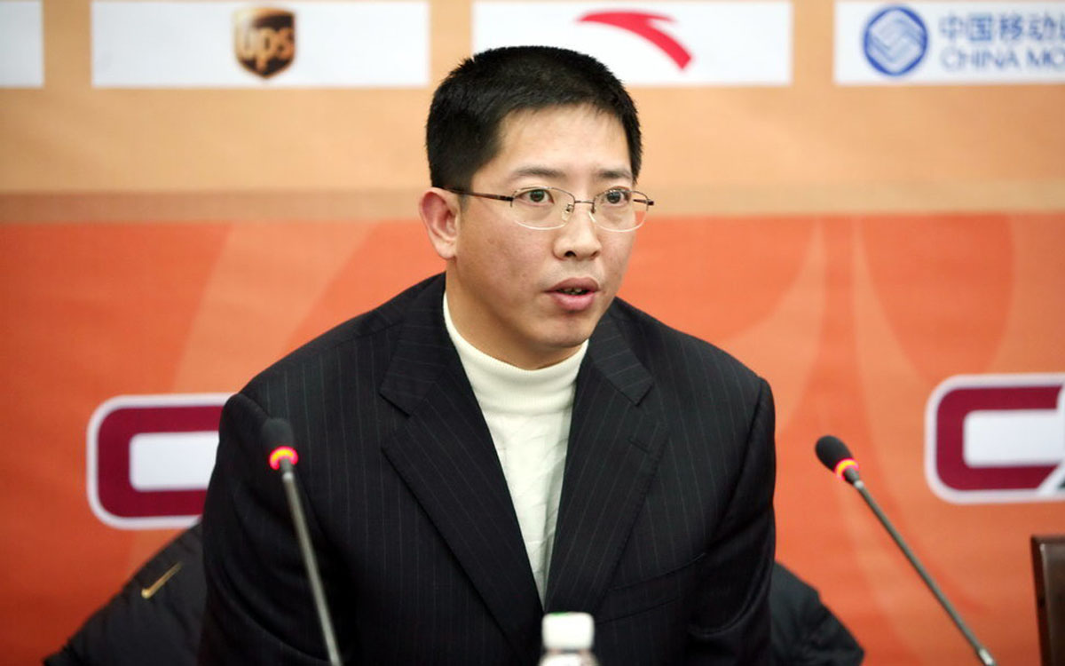 中国乔丹两重天:曾是cba第一人 执教4度下课